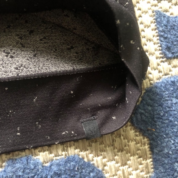 Lululemon pullover - Picture 7 of 9
